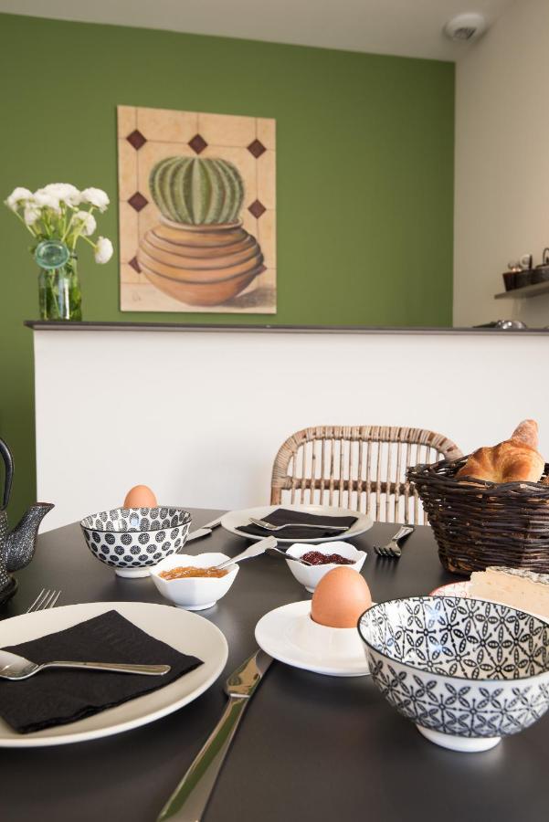 カルカソンヌ Sur Le Quai Bed & Breakfast エクステリア 写真